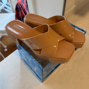 Jeffrey Campbell Glossy Tan Sandals